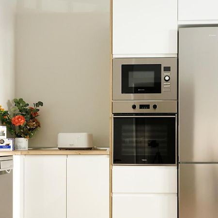 Ferienwohnung Apartamento Deluxe El Avion Alcalá de Henares Exterior foto