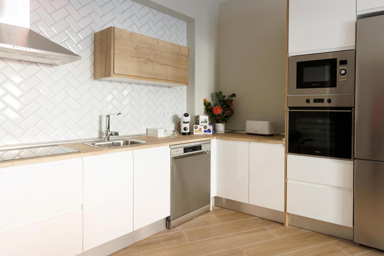 Ferienwohnung Apartamento Deluxe El Avion Alcalá de Henares Exterior foto